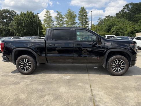 Used 2025 GMC Sierra 1500 AT4 w/ Technology Package AWD/4WD image 26