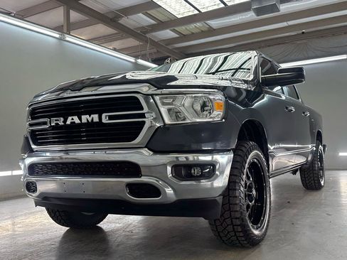 Used 2019 RAM 1500 Big Horn RWD image 4
