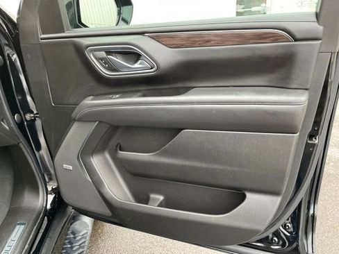 Used 2021 Chevrolet Tahoe Z71 image 36