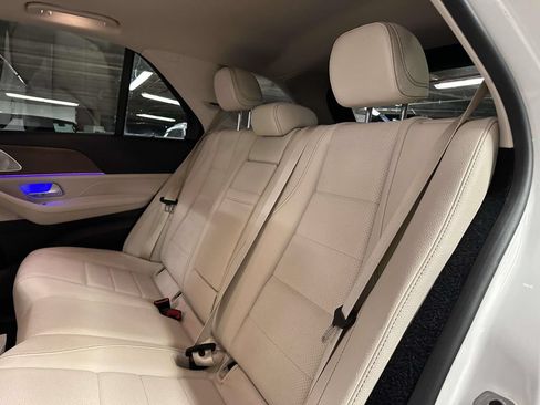 Used 2022 Mercedes-Benz GLE 350 4MATIC w/ Premium Package image 15