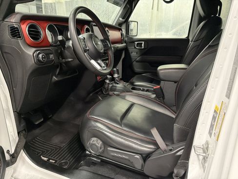 Used 2023 Jeep Gladiator Rubicon w/ LED Lighting Group image 3
