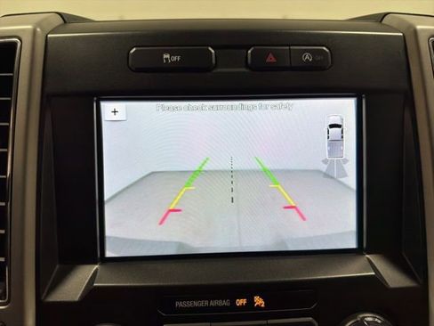 Used 2018 Ford F150 Lariat w/ Heavy-Duty Payload Package image 31