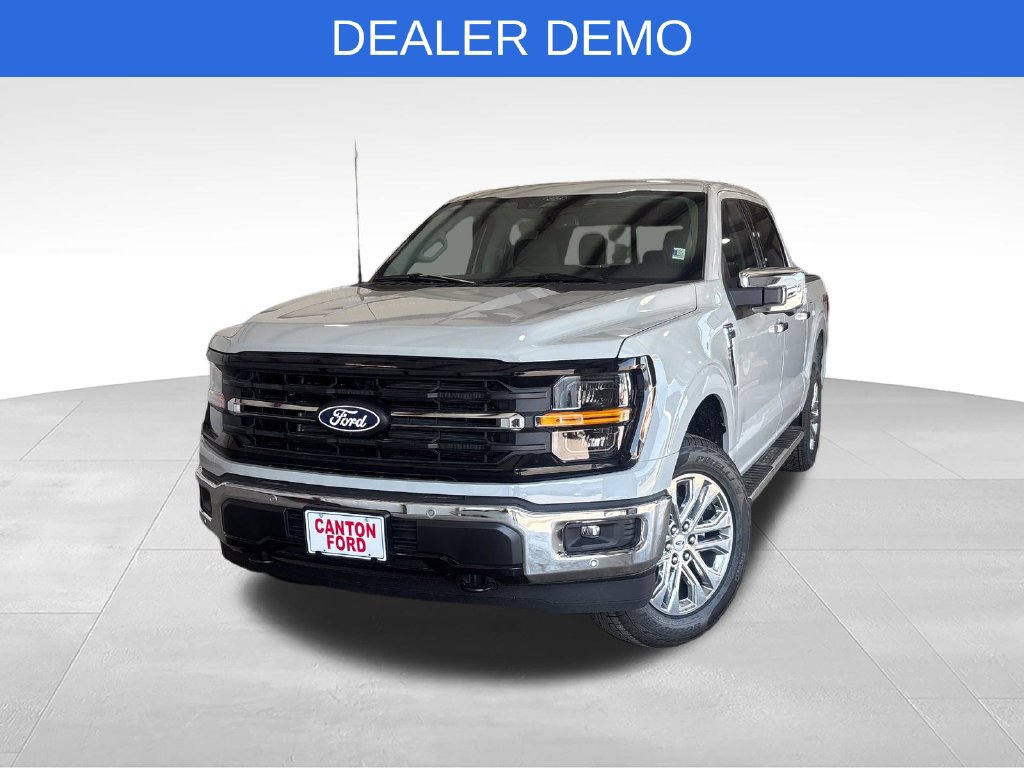 New 2026 Ford F150 XLT w/ Equipment Group 302A MID AWD/4WD 360° Tour