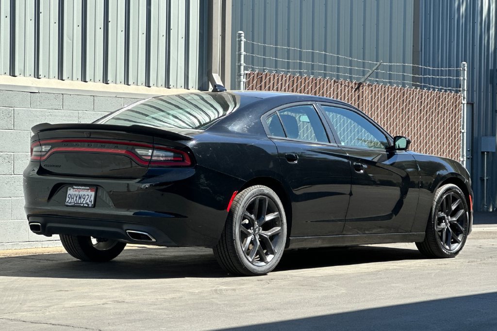 Used 2023 Dodge Charger SXT w/ Blacktop Package RWD image 4