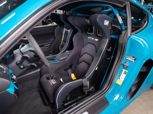 Used 2021 Porsche 718 Cayman GT4 RWD image 49