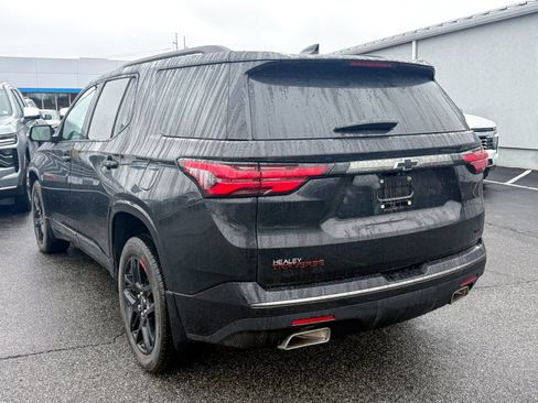 Used 2023 Chevrolet Traverse Premier w/ Redline Edition image 5