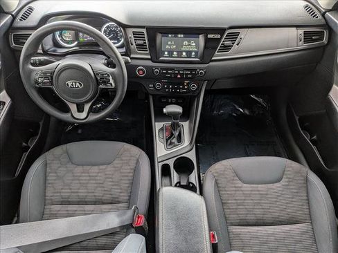 Used 2018 Kia Niro LX FWD image 17