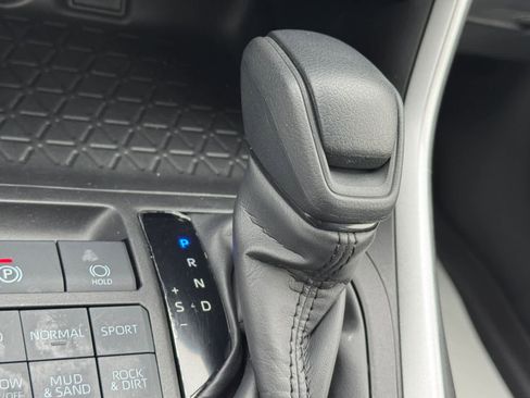 Used 2023 Toyota RAV4 LE image 6