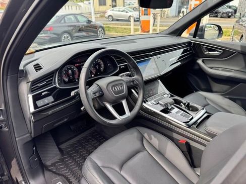 Certified 2025 Audi Q7 3.0T Premium Plus w/ Premium Plus Package AWD/4WD image 19