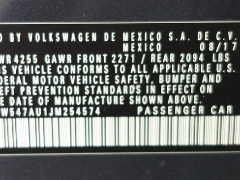 Used 2018 Volkswagen Golf 4-Door FWD image 30