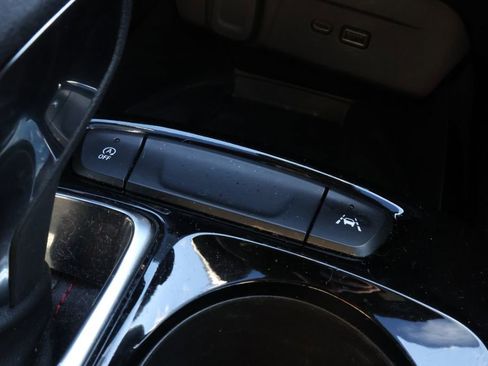 Certified 2024 Chevrolet Trax RS w/ Sunroof Package image 26