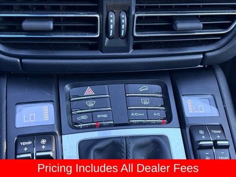 Used 2019 Porsche Macan AWD/4WD image 17
