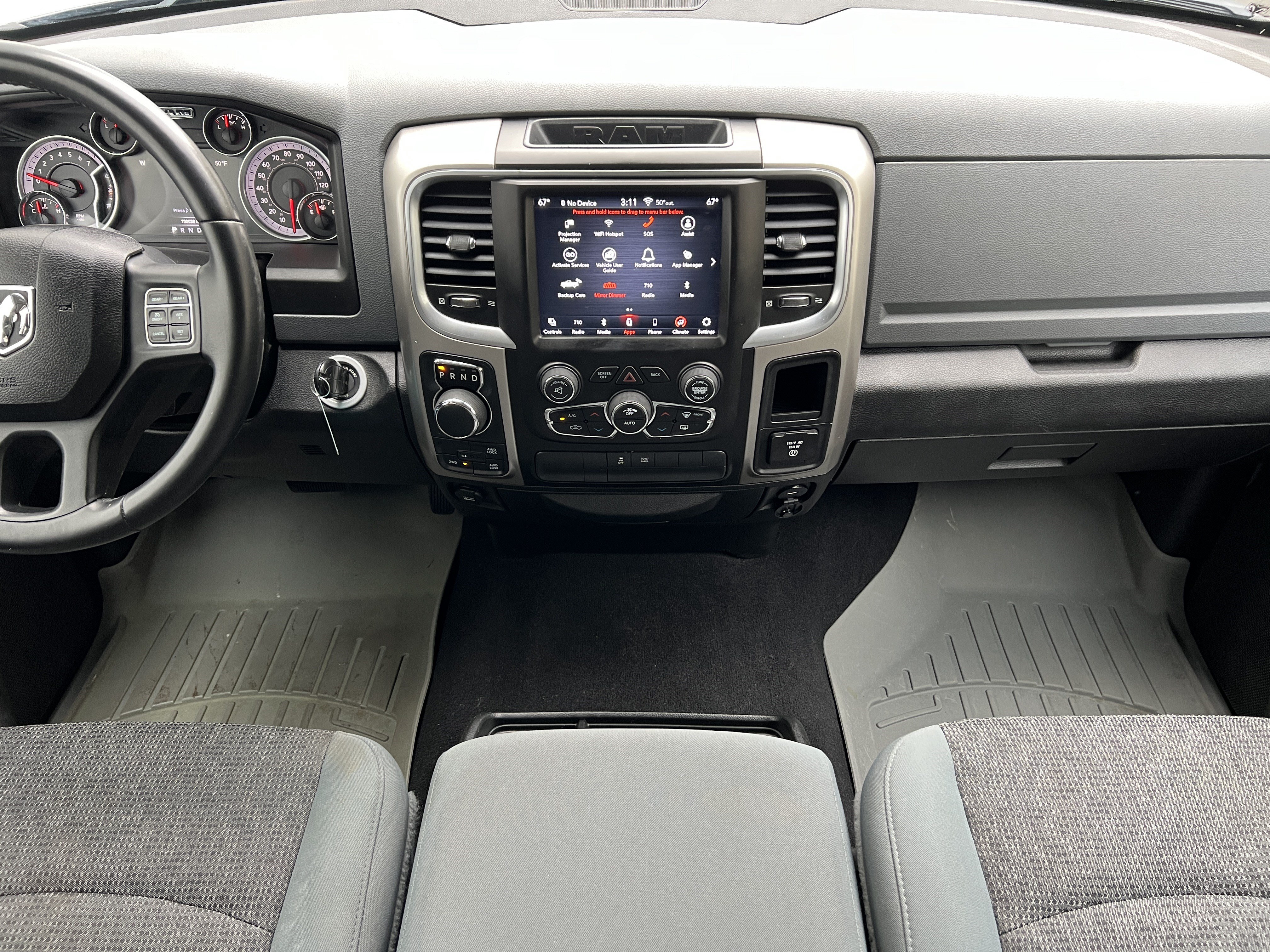 Used 2019 RAM 1500 Classic SLT w/ Luxury Group AWD/4WD image 31