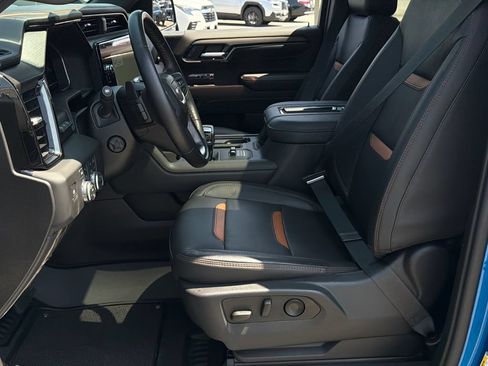 Used 2022 GMC Sierra 1500 AT4 w/ AT4 Premium Package AWD/4WD image 25