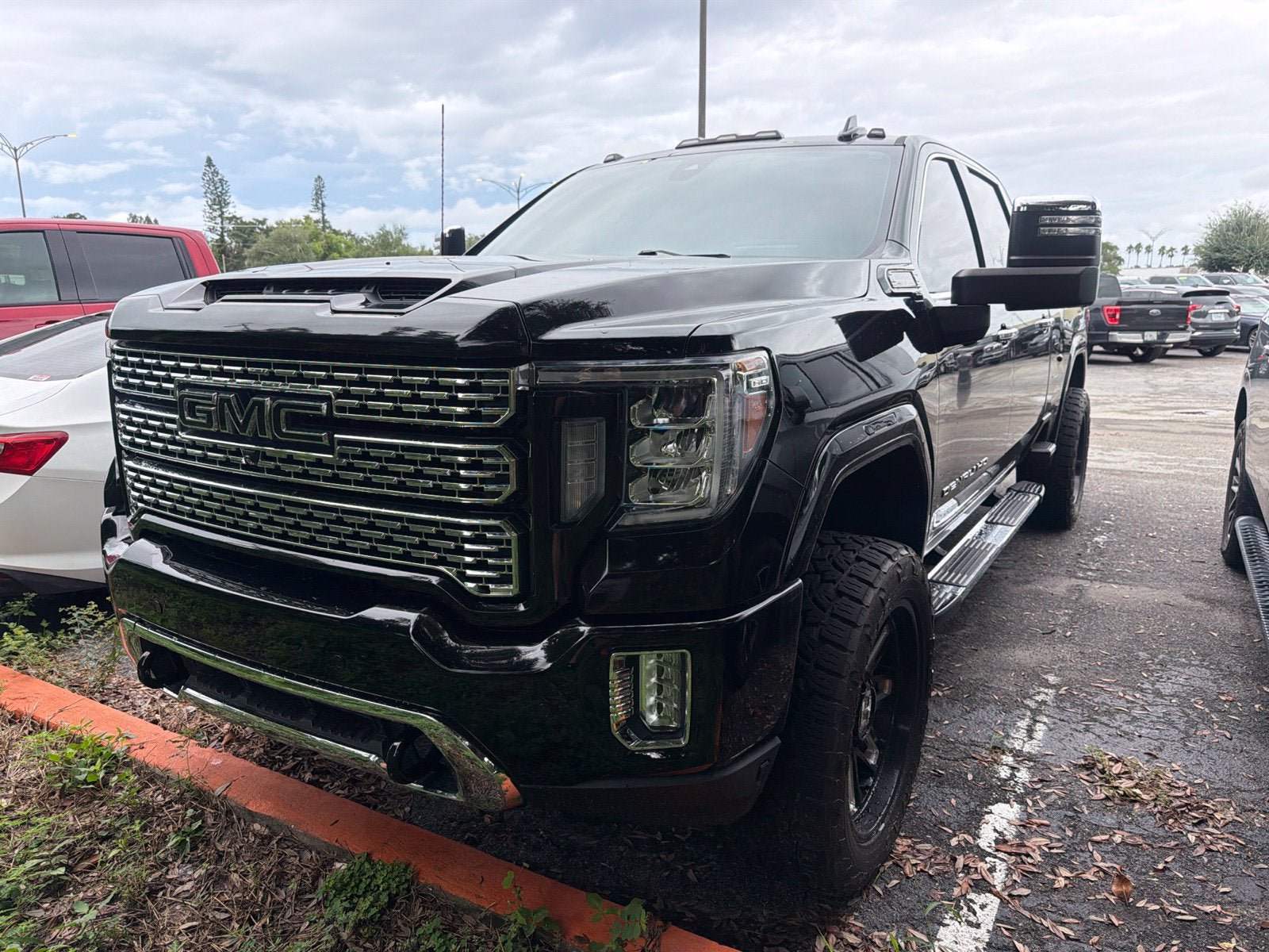 Used 2022 GMC Sierra 2500 Denali w/ Denali Ultimate Package AWD/4WD image 4