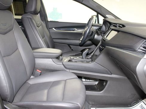 Used 2024 Cadillac XT5 Premium Luxury AWD/4WD image 27