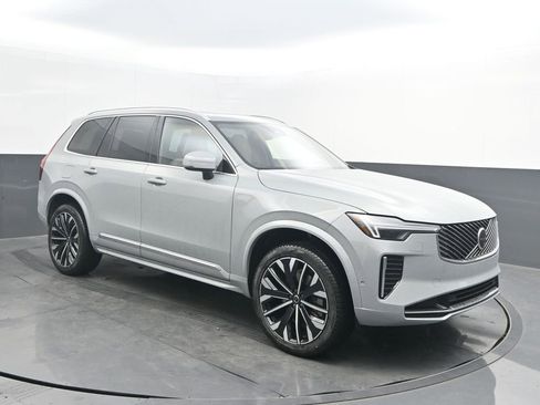 New 2026 Volvo XC90 B6 Plus w/ Protection Package Premier AWD/4WD image 9