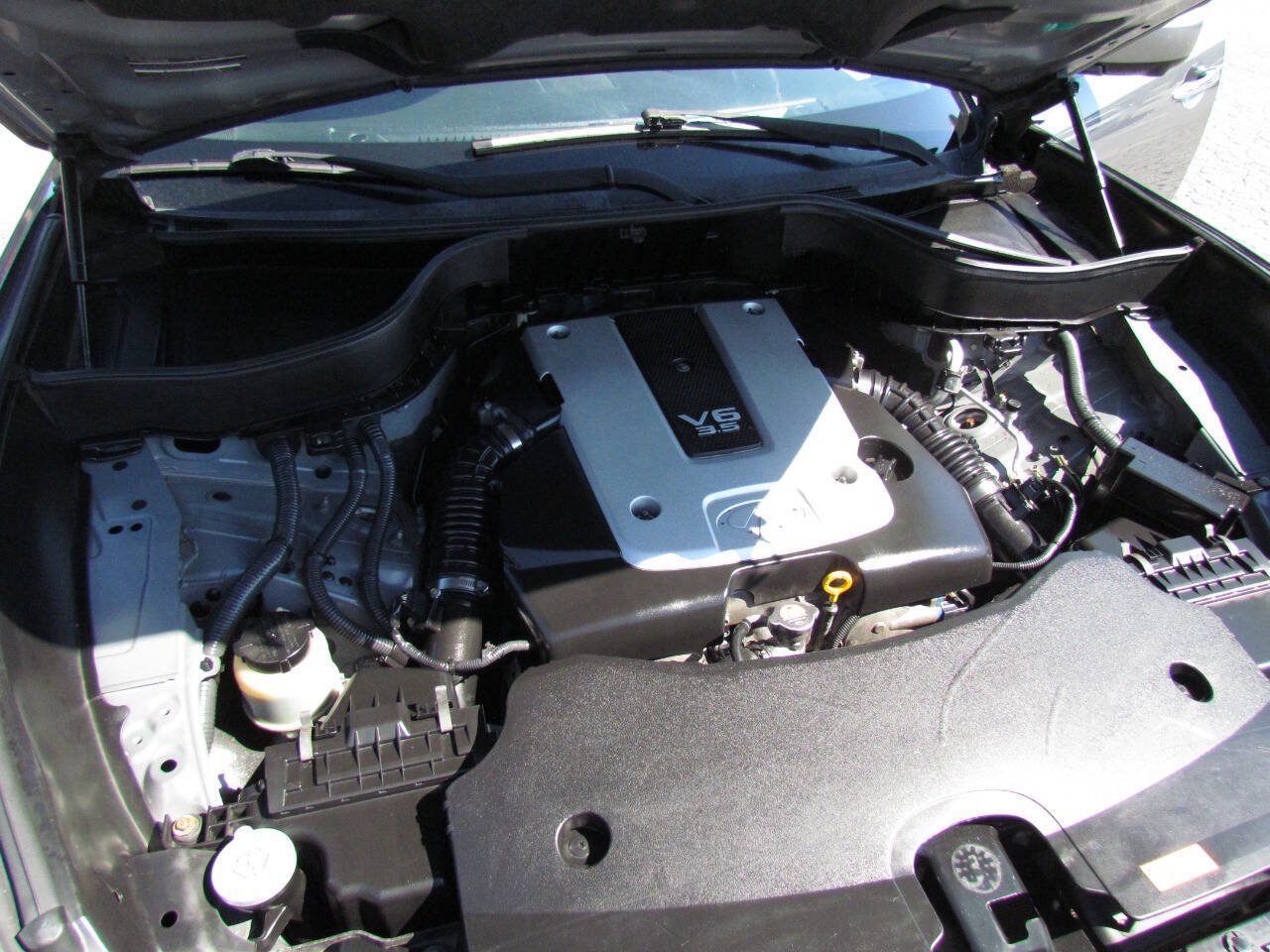 Used 2012 INFINITI FX35 AWD w/ Premium Pkg image 24