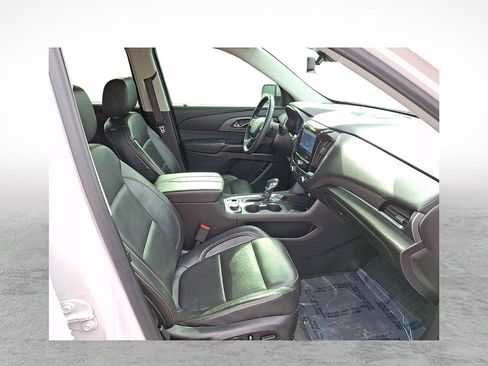 Used 2021 Chevrolet Traverse Premier w/ LPO, Floor Liner Package image 11