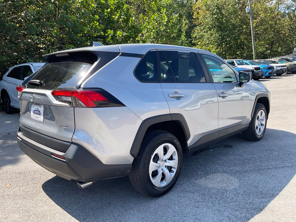 Used 2025 Toyota RAV4 LE FWD image 6