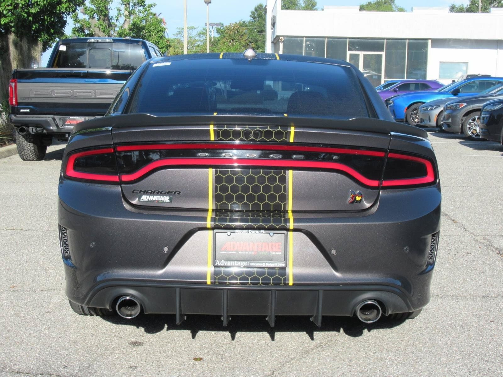 Used 2022 Dodge Charger Scat Pack w/ Plus Group RWD image 6