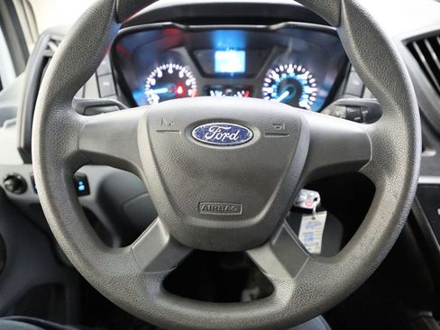Used 2017 Ford Transit 150 130 Low Roof RWD image 3