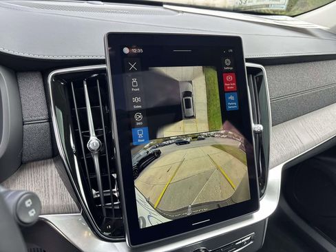 New 2026 Volvo XC90 B6 Ultra w/ Protection Package Premier image 21