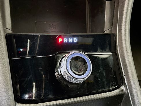 Used 2024 Jeep Grand Cherokee L Laredo image 24