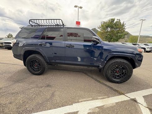 Used 2021 Toyota 4Runner Venture w/ Moonroof Package AWD/4WD image 11