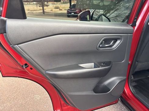 Certified 2025 Nissan Rogue S image 24