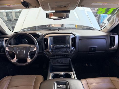 Used 2018 GMC Sierra 2500 Denali w/ Duramax Plus Package image 18