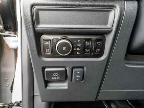 New 2025 Ford F150 Platinum w/ Equipment Group 702A High image 34