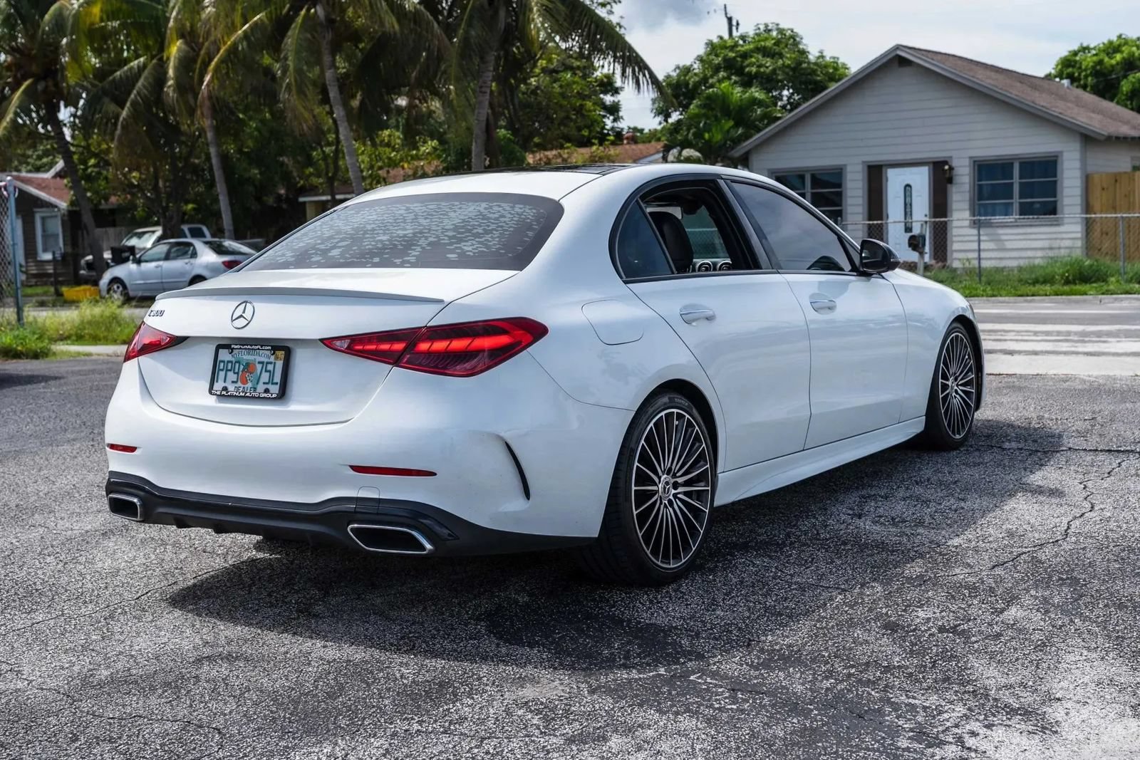 Used 2022 Mercedes-Benz C 300 Sedan image 6