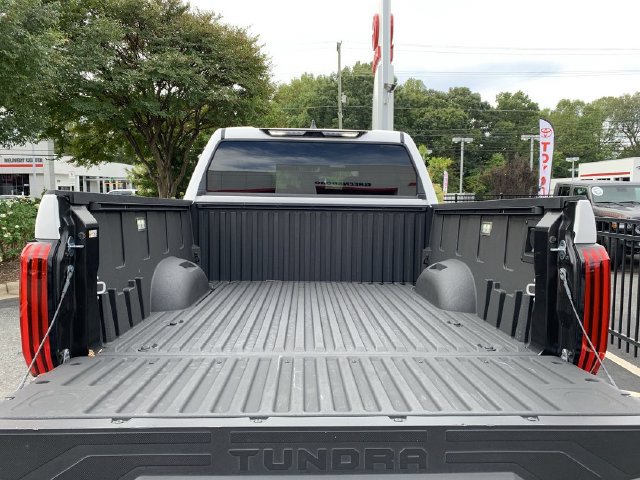 Used 2025 Toyota Tundra SR5 w/ SR5 Premium Package RWD image 38