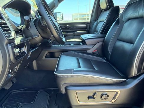 Used 2025 RAM 1500 Limited AWD/4WD image 21