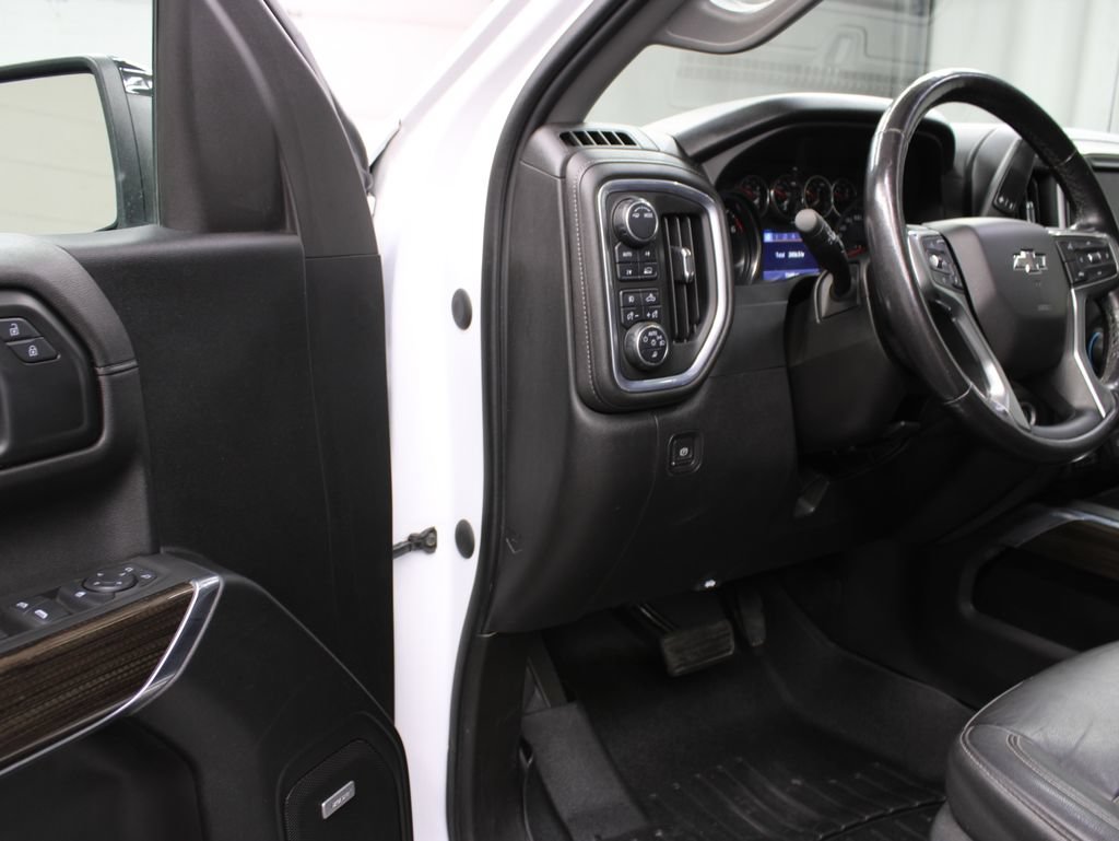 Used 2021 Chevrolet Silverado 1500 RST w/ True North Edition Plus AWD/4WD image 46