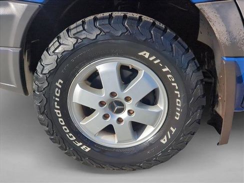 Used 2011 Mercedes-Benz Sprinter 2500 image 25