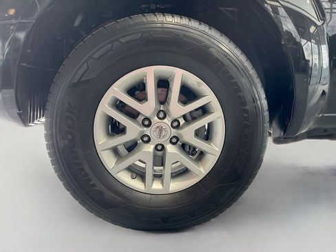 Used 2019 Nissan Frontier SV RWD image 28