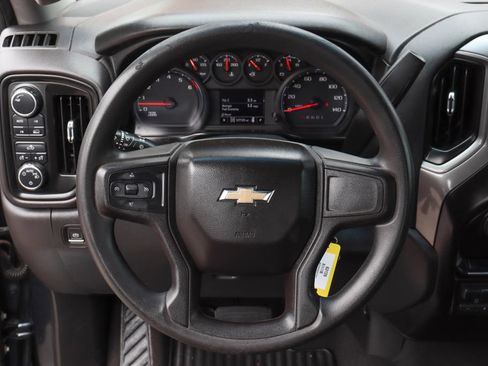 Used 2020 Chevrolet Silverado 1500 Custom w/ Custom Value Package AWD/4WD image 24