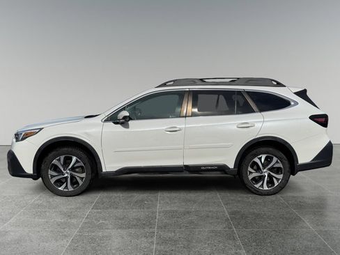 Used 2020 Subaru Outback Limited XT image 2