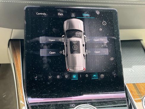 Certified 2025 Cadillac Escalade Sport Platinum AWD/4WD image 38