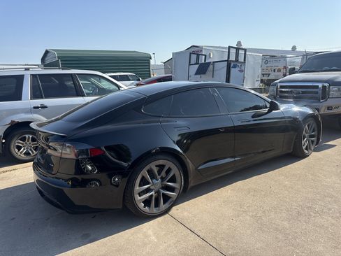 Used 2021 Tesla Model S Plaid AWD/4WD image 3
