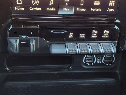 Used 2024 RAM 1500 Lone Star image 22