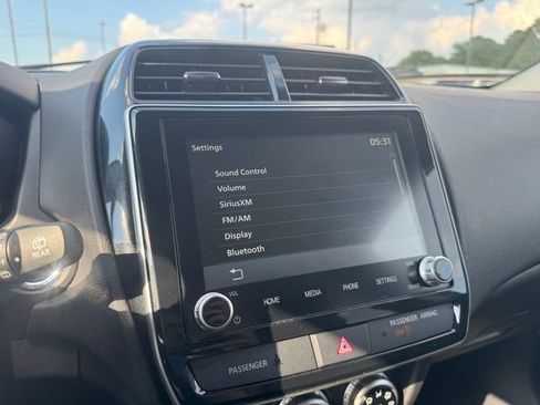 Used 2025 Mitsubishi Outlander Sport ES AWD/4WD image 16