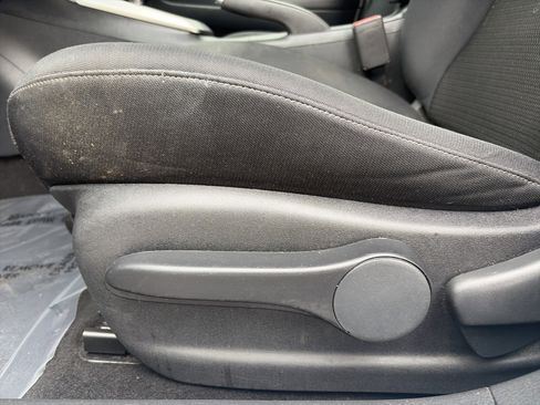 Used 2016 Nissan Sentra S FWD image 15