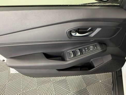 Used 2025 Honda Accord SE image 14