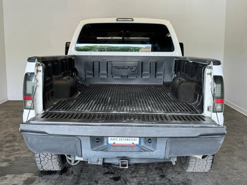 Used 2011 Ford F250 XL w/ Skid Plate Pkg AWD/4WD image 23