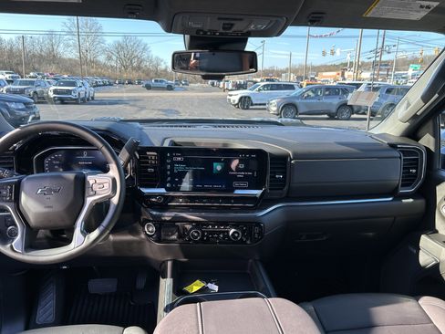 Used 2025 Chevrolet Silverado 2500 LTZ w/ Trail Boss Package image 14