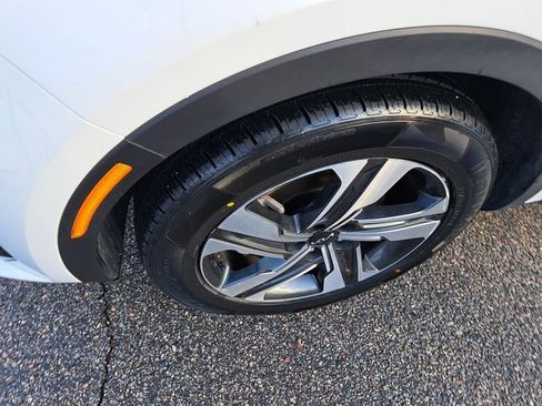 Used 2023 Kia Sorento SX Prestige image 26