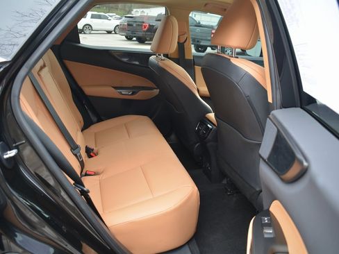Used 2024 Lexus NX 250 FWD image 21